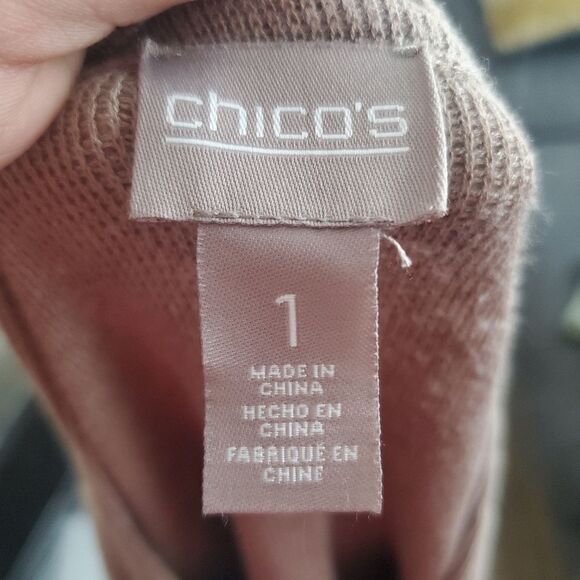 Chicos Beige Short Sleeve Shirt Woman Size 1 Rayon - Picture 5 of 6